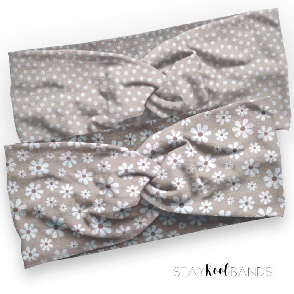 two headbands in cream and white